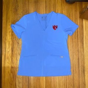 Figs Casma Three Pocket Scrub Top